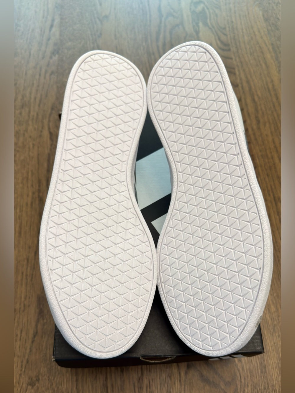 adidas VL Court Base Sneakers - Women's Size 9 - All White - NEW IN BOX - Picture 5 of 11